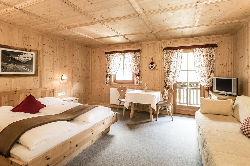 Hotel Oberraindlhof Сеналес Номер фото